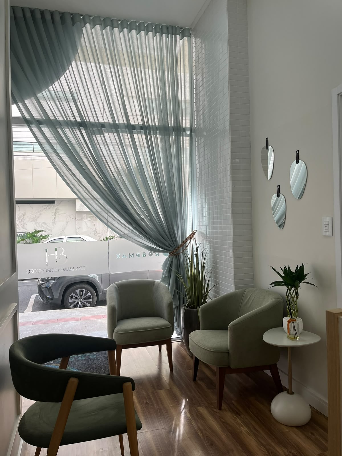Consultório Dra. Bianca Horongozo - Detalhe decoração